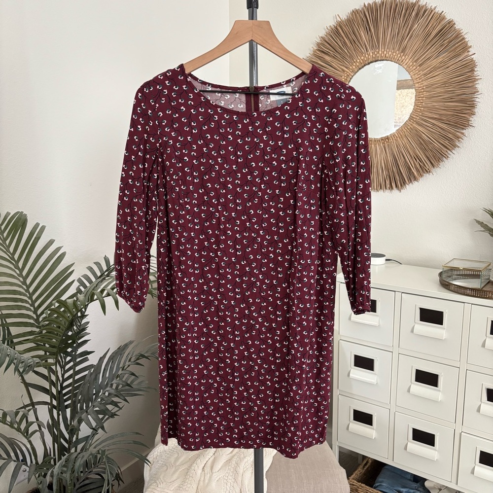 🪴$5/25🪴 old navy burgundy floral print quarter sleeve shift dress small